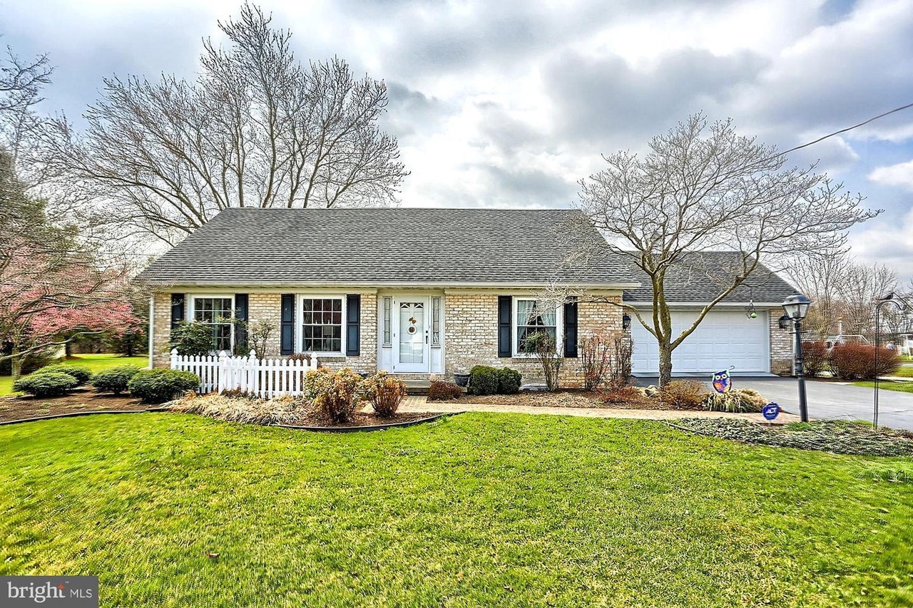 4525 York Rd, New Oxford, PA 17350 MLS 1000381958 Redfin