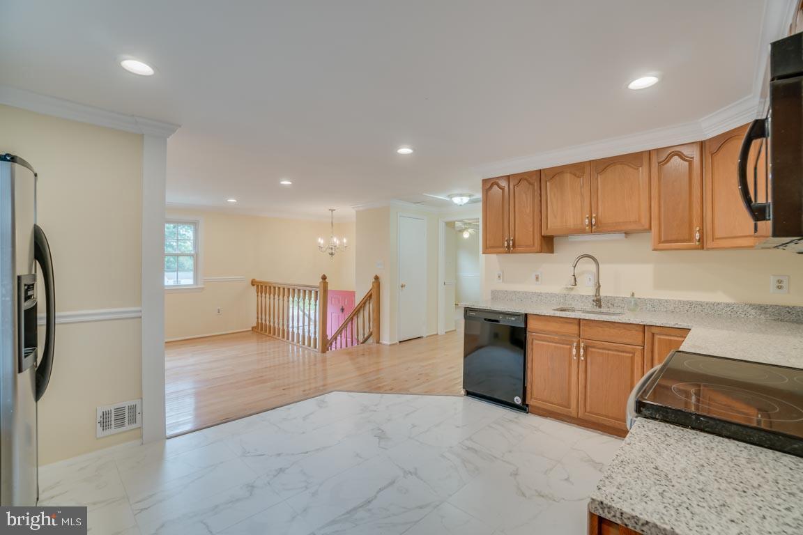 5286 Mansfield Ct Woodbridge VA 22193 MLS# VAPW467964 Redfin 5286 Mansfield Ct Woodbridge VA 22193 MLS# VAPW467964 Redfin