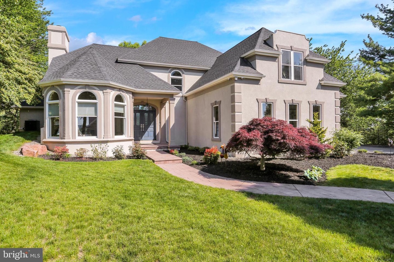 19 Timberline Dr, Wyomissing, PA 19610 MLS PABK373974 Redfin