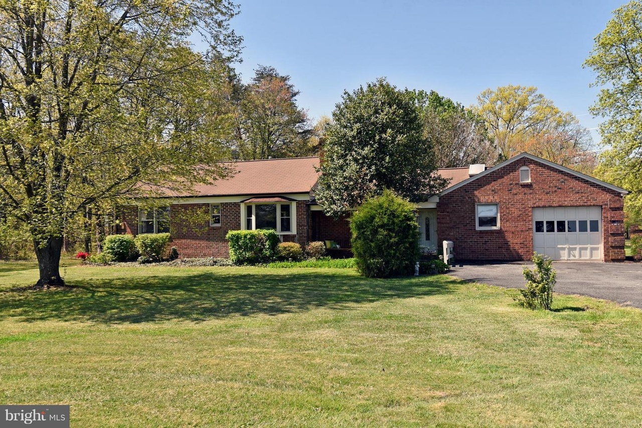 13755 Vint Hill Rd, Nokesville, VA 20181 MLS 1000474984 Redfin