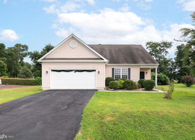 Property at 30480 Oak Ridge Dr, Millsboro, DE 19966, 4 beds, 3 baths