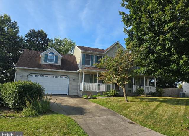 Property at 12 Ore Mill Pl, Thurmont, MD 21788, 4 beds, 2.5 baths