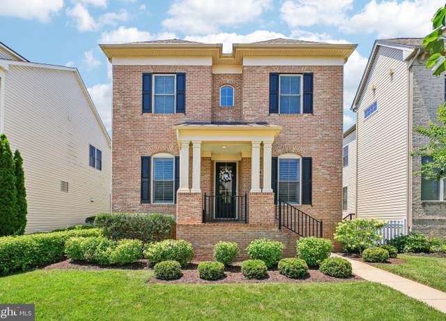 Property at 14047 Wellspring Ave, Clarksburg, MD 20871, 4 beds, 3.5 baths