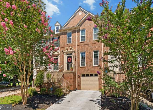 Property at 2831 Thickett Way, Olney, MD 20832, 3 beds, 3.5 baths