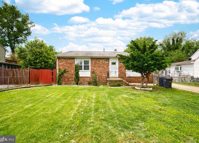 Property at 211 N Huron Dr, Oxon Hill, MD 20745, 3 beds, 2 baths