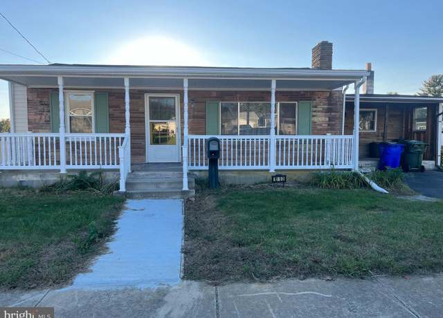 Property at 1053 Georgia Ave, Hagerstown, MD 21740, 3 beds, 1 bath