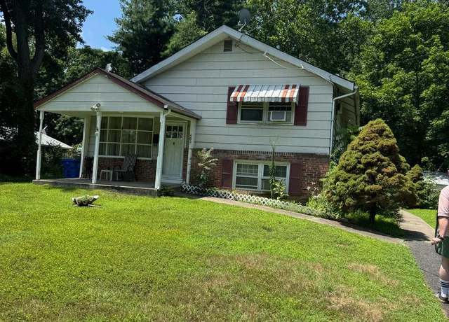 Property at 463 W Jersey Ave, Woodbury Heights, NJ 08097, 3 beds, 1.5 baths