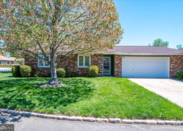 Property at 444 Dahlia Plz Unit A, Monroe Township, NJ 08831, 2 beds, 2 baths