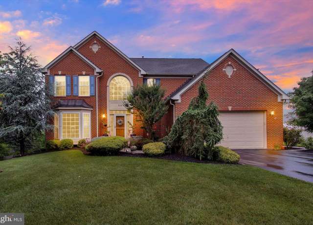 Property at 114 Fawn Hill Rd, Hanover, PA 17331, 4 beds, 3 baths