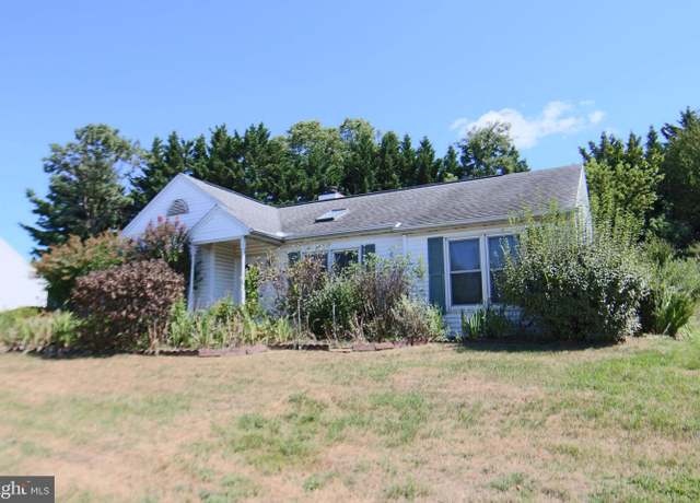 Property at 3513 Athena Ave, Harrisburg, PA 17110, 3 beds, 2 baths