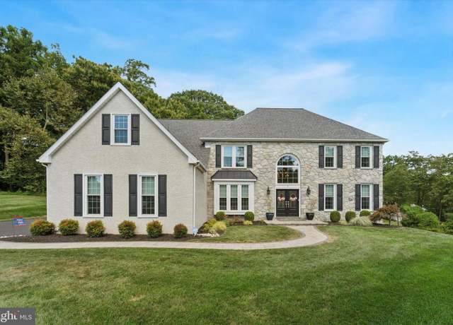 Property at 5 Stoney End Rd, Broomall, PA 19008, 4 beds, 2.5 baths