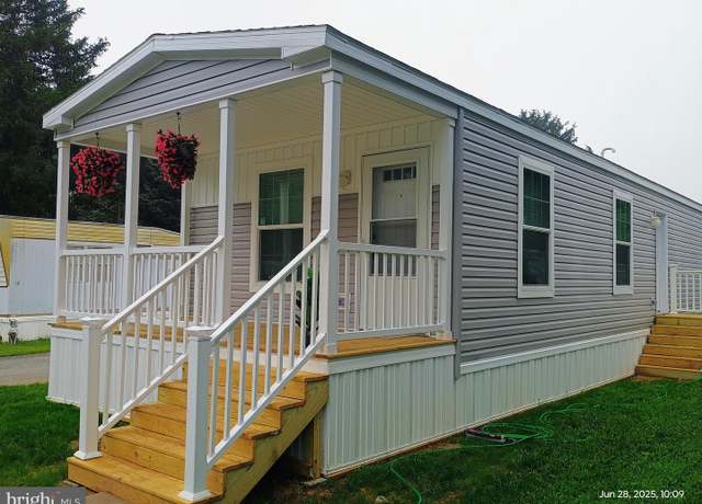 Property at 19 Jubilee Park, Peach Bottom, PA 17563, 2 beds, 1 bath