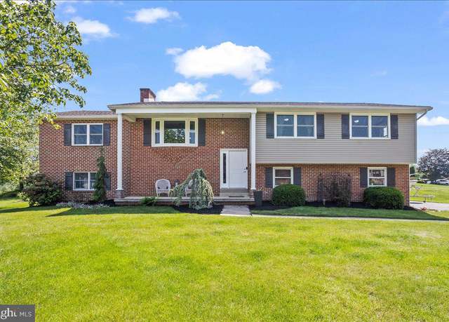 Property at 1780 Ashton Dr, Lebanon, PA 17046, 3 beds, 1.5 baths