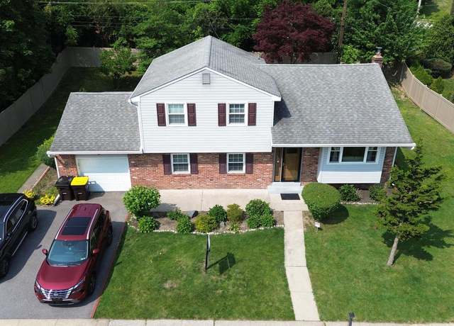 Property at 501 Philadelphia Ave, King Of Prussia, PA 19406, 4 beds, 2 baths