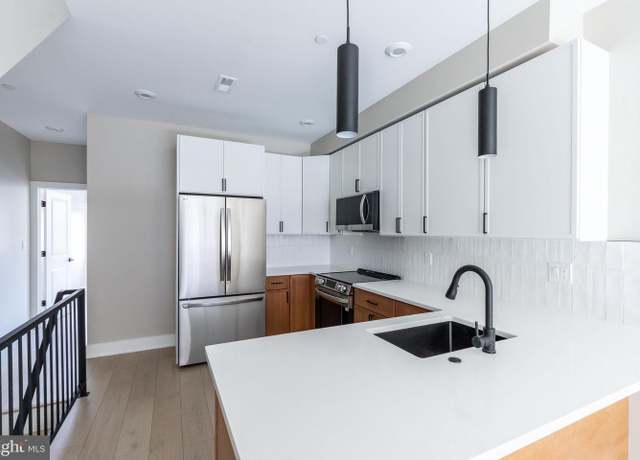 Property at 2044 N 3rd St, Philadelphia, PA 19122, 6 beds, 4 baths