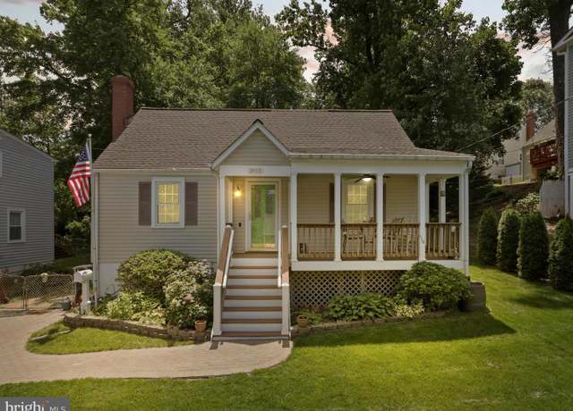 Property at 3912 13th St S, Arlington, VA 22204, 4 beds, 2 baths