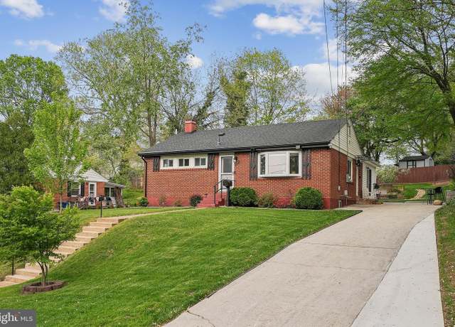 Property at 6211 Paulonia Rd, Alexandria, VA 22310, 3 beds, 2 baths