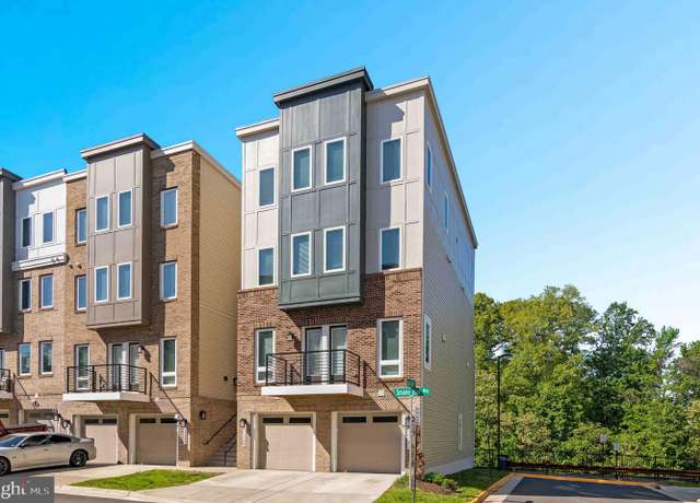Property at 15500 Smoke Box Way, Woodbridge, VA 22191, 3 beds, 2.5 baths