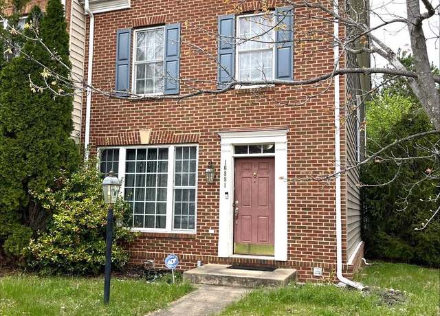 Property at 16881 Sea Lawn Pl, Woodbridge, VA 22191, 3 beds, 3.5 baths