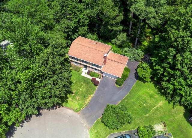 Property at 12651 Peak Ct, Manassas, VA 20112, 4 beds, 2.5 baths