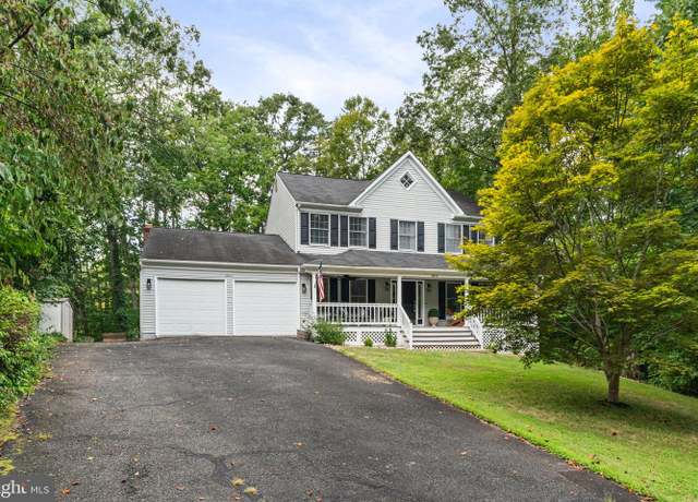Property at 2211 Aquia Dr, Stafford, VA 22554, 4 beds, 2.5 baths
