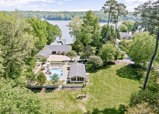 Property at 2031 Indian Cir, St Leonard, MD 20685, 4 beds, 3.5 baths