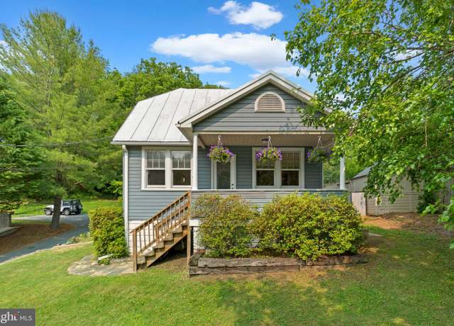 Property at 7517 Main St, Sykesville, MD 21784, 3 beds, 2 baths