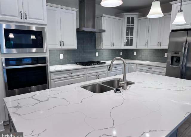 Property at 1000 Herons Nest Way #32, Chester, MD 21619, 2 beds, 2 baths