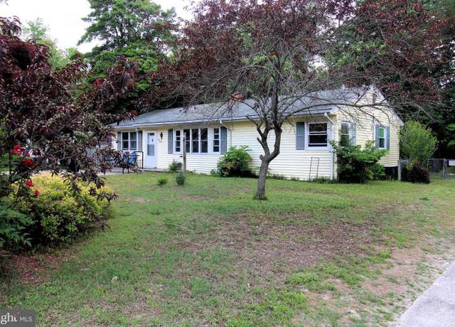 Property at 512 Regency Dr, Salisbury, MD 21804, 4 beds, 1.5 baths