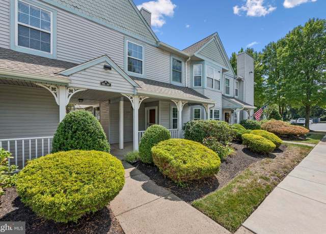Property at 303 Sweetwater Dr, Cinnaminson, NJ 08077, 2 beds, 2 baths