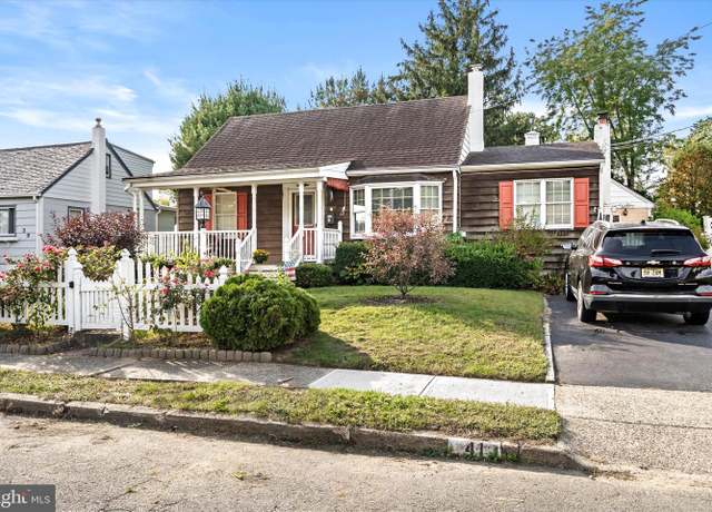 Property at 41 Collins Rd, Hamilton, NJ 08619, 2 beds, 1 bath