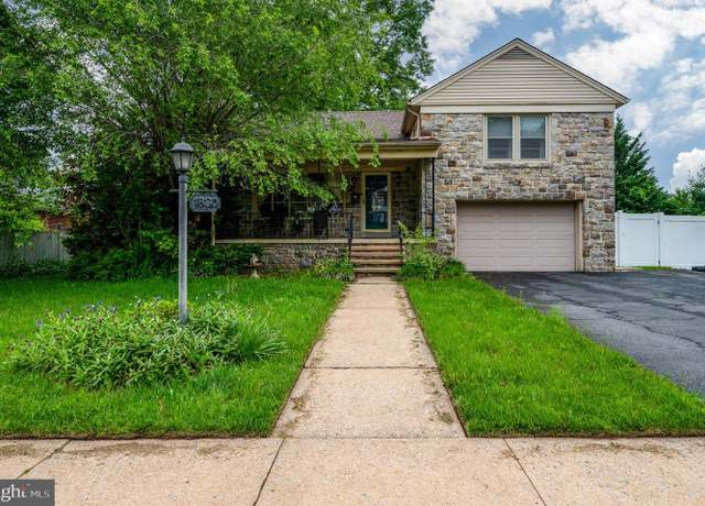 Property at 1830 Hampden Blvd, Reading, PA 19604, 4 beds, 2.5 baths