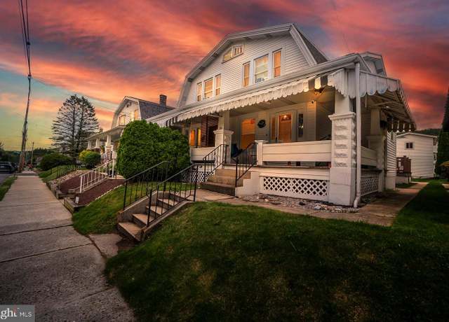 Property at 79 Stedman Ave, Lehighton, PA 18235, 3 beds, 2 baths