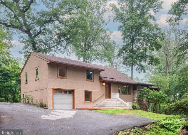 Property at 54 Grist Mill Rd, Glen Mills, PA 19342, 4 beds, 3 baths