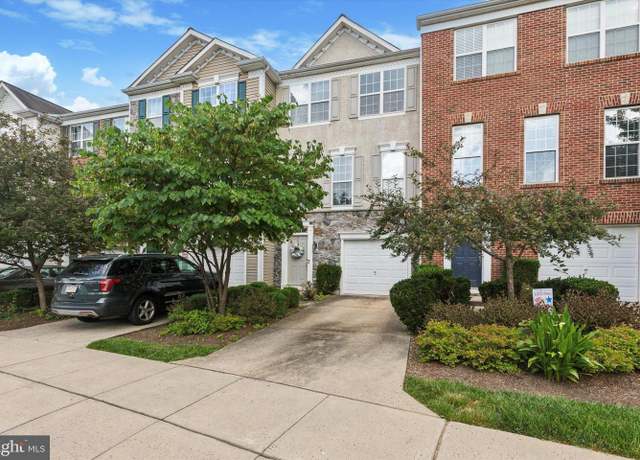 Property at 170 Hudson Dr, Phoenixville, PA 19460, 4 beds, 3.5 baths