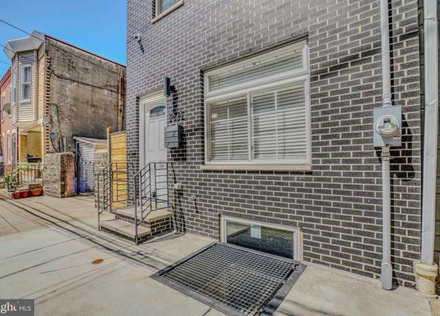 Property at 2832 Edgemont St, Philadelphia, PA 19134, 3 beds, 2.5 baths
