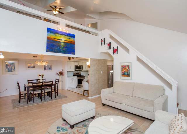 Property at 48 Bonnie Gellman Ct Unit B48, Philadelphia, PA 19114, 2 beds, 3 baths
