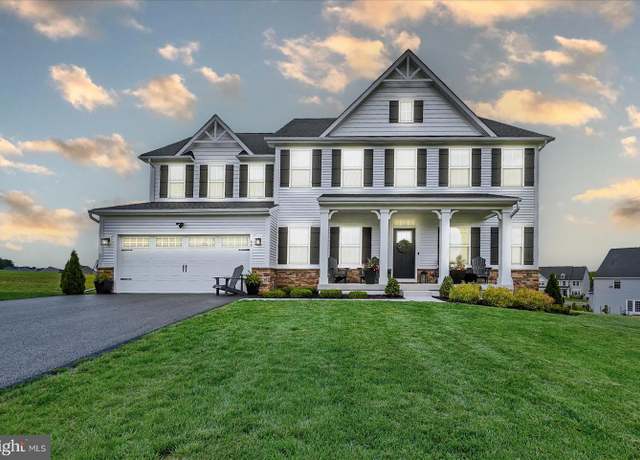 Property at 48 Winifred Dr, Hanover, PA 17331, 4 beds, 4.5 baths
