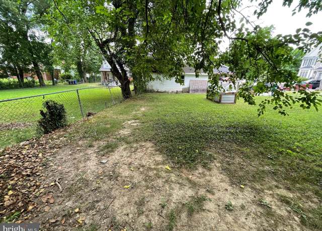 Property at N Emerson St, Arlington, VA 22207