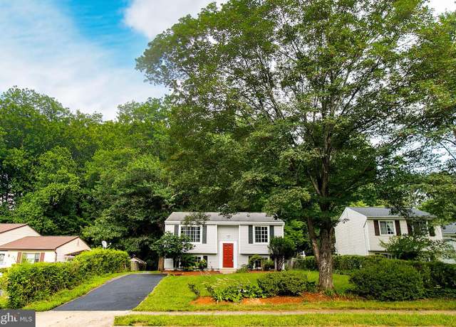 Property at 5377 Laura Belle Ln, Fairfax, VA 22032, 4 beds, 2 baths
