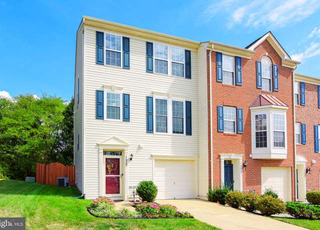 Property at 15929 Canada Goose Loop, Woodbridge, VA 22191, 3 beds, 2.5 baths