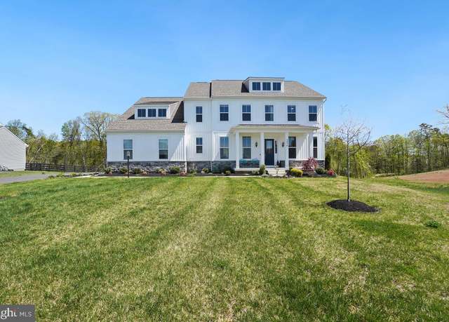 Property at 7374 Sugar Magnolia Loop, Gainesville, VA 20155, 5 beds, 4.5 baths