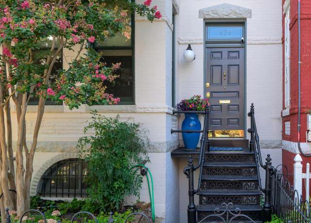 Property at 424 4th St NE, Washington, DC 20002, 3 beds, 3.5 baths