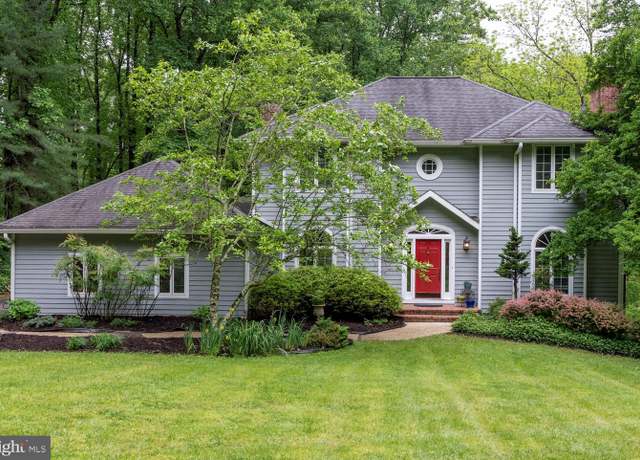 Property at 13 Cross Creek Ct, Phoenix, MD 21131, 5 beds, 2.5 baths
