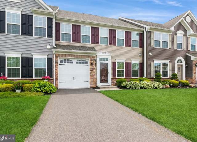 Property at 44 Heals Farm Rd, Burlington, NJ 08016, 3 beds, 2.5 baths