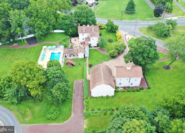 Property at 234 W Church St, Blackwood, NJ 08012, 5 beds, 4.5 baths