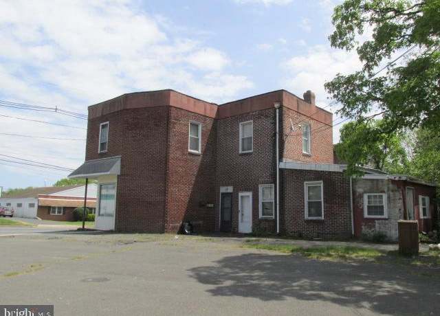 Property at 2128 Spruce St, Ewing, NJ 08638, 4 beds
