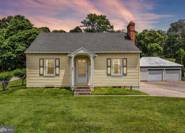 Property at 2535 Carlisle Pike, Hanover, PA 17331, 3 beds, 1 bath
