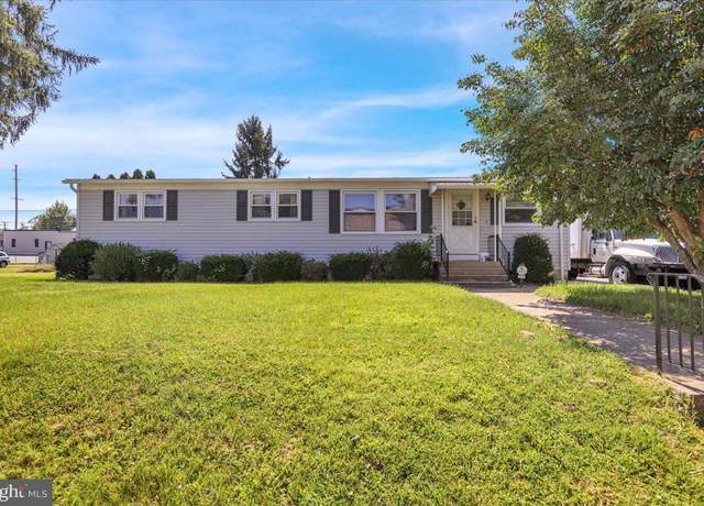 Property at 1320 Chester St, Reading, PA 19601, 3 beds, 1 bath