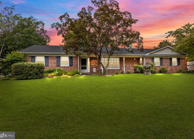 Property at 1286 Yale Dr, Yardley, PA 19067, 3 beds, 2.5 baths